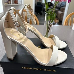 Lulu Taylor Off White Strap Heels Size 10